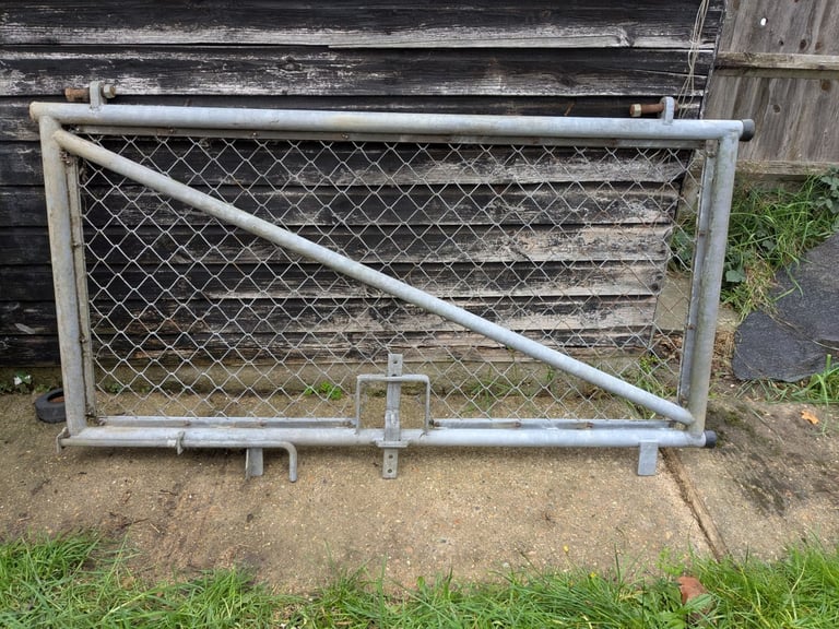 image for Gate heavy and strong 