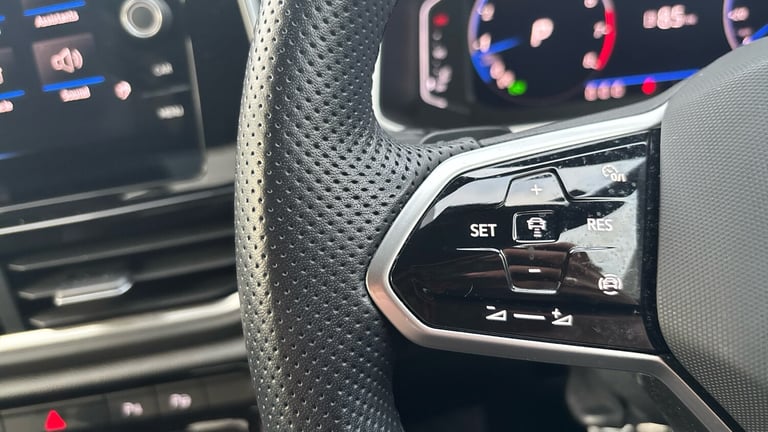 2022 Volkswagen T-Roc 1.5 TSI R-Line 5dr DSG Petrol Hatchback Hatchback Petrol Automatic