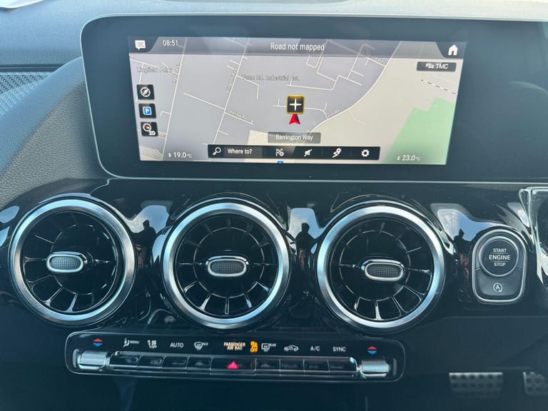 2021 Mercedes-Benz GLA 1.3 GLA200 AMG Line (Executive) SUV 5dr Petrol 7G-DCT Euro 6 (s/s) (163 ps...