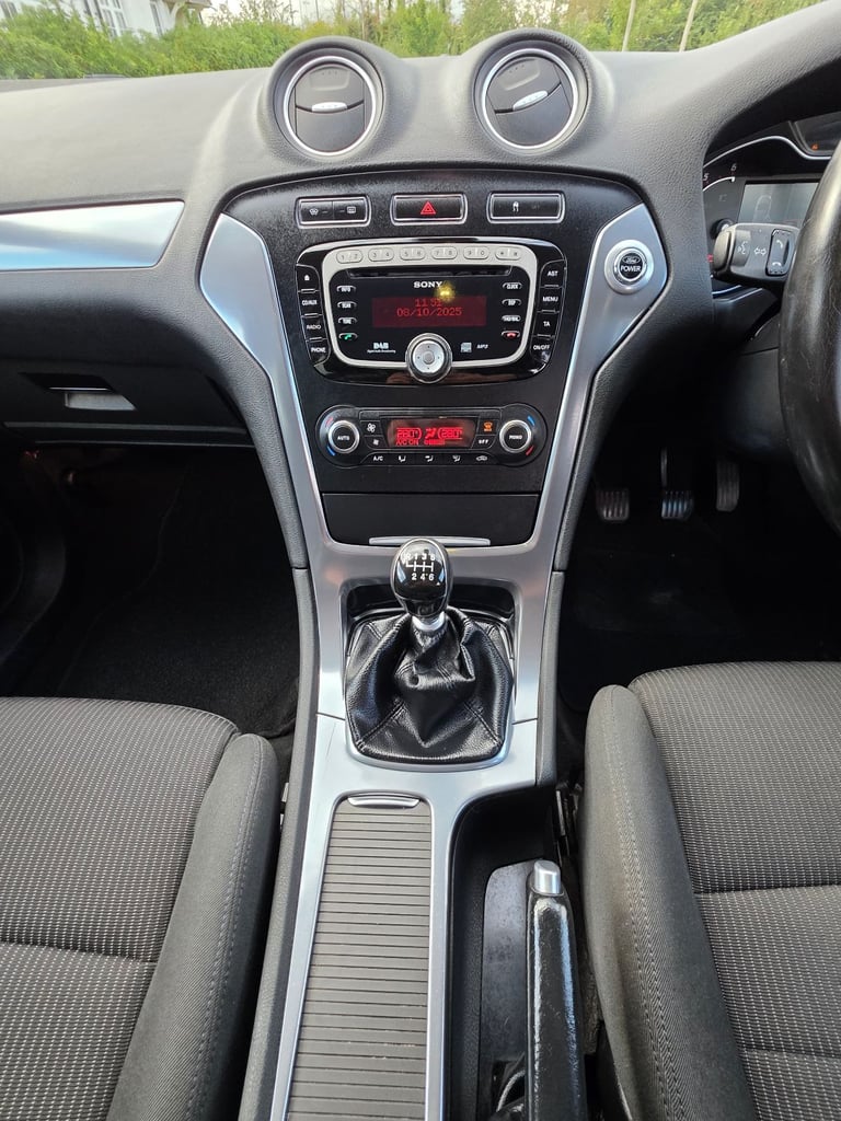 Ford, MONDEO, Hatchback, 2012, Manual, 1997 (cc), 5 doors