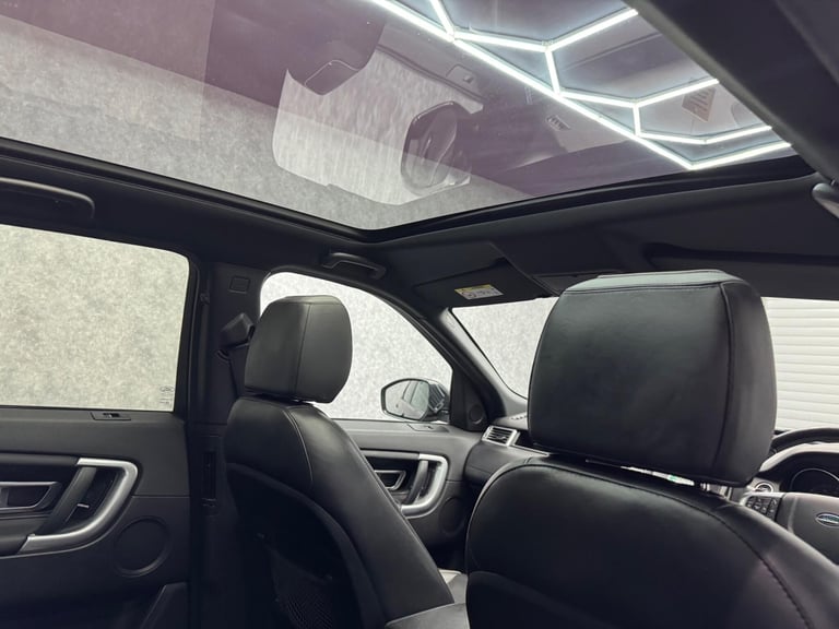 2017 Land Rover Discovery Sport 2.0 TD4 HSE Dynamic Lux Auto 4WD Euro 6 (s/s) 5dr ESTATE Diesel A...