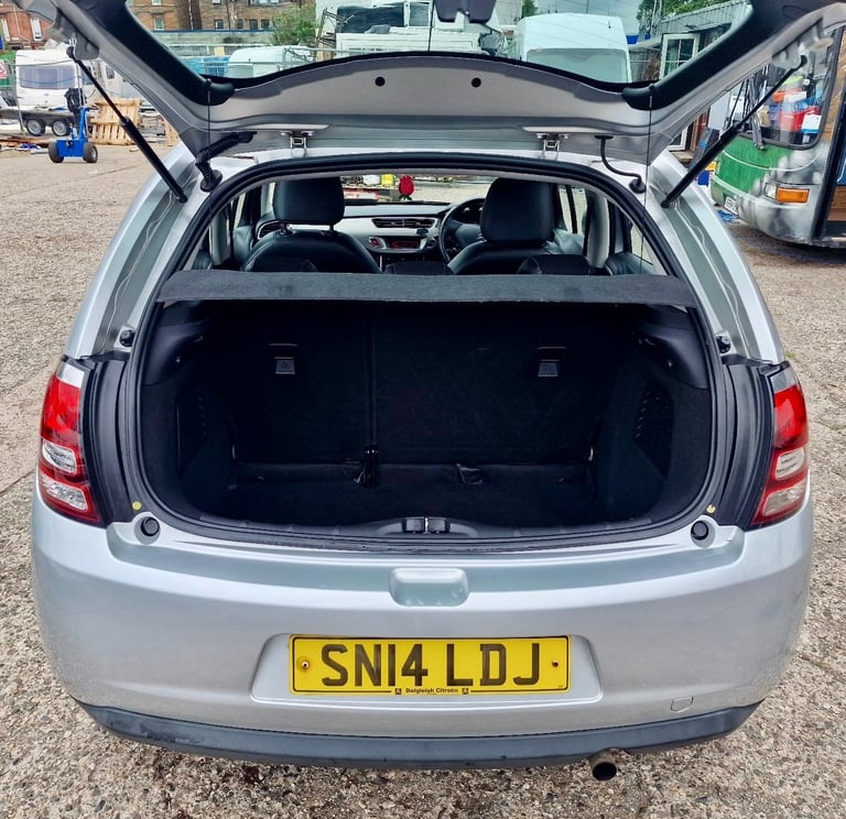 2014 CITROEN C3 SELECTION VTI 1.2 PETROL, 5 DOOR, 1 YEAR MOT, £20/YEAR ROAD TAX.