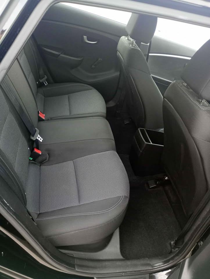 Hyundai, I30 Euro 6 ULEZ, Estate, 2015 , Manual, 1582 (cc), 5 doors