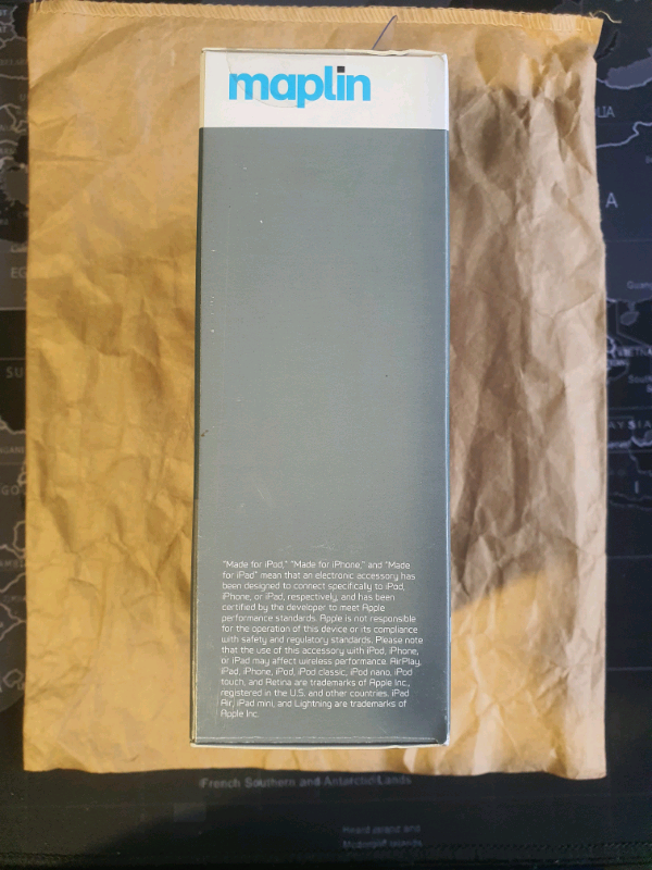 New Maplin iPhone Adapter Charger with Lightning to USB Cable