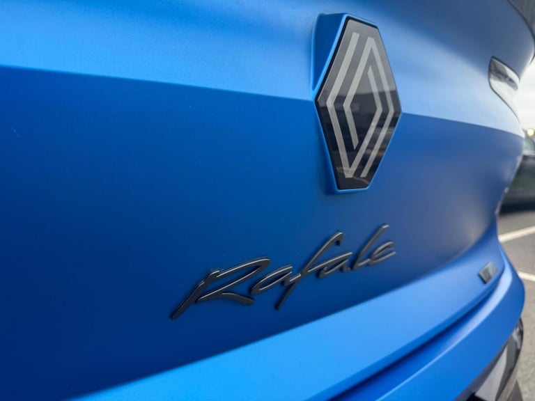 2025 Renault RAFALE E-Tech PHEV Atelier Alpine AWD 5dr Auto COUPE PETROL/ELECTRIC Automatic
