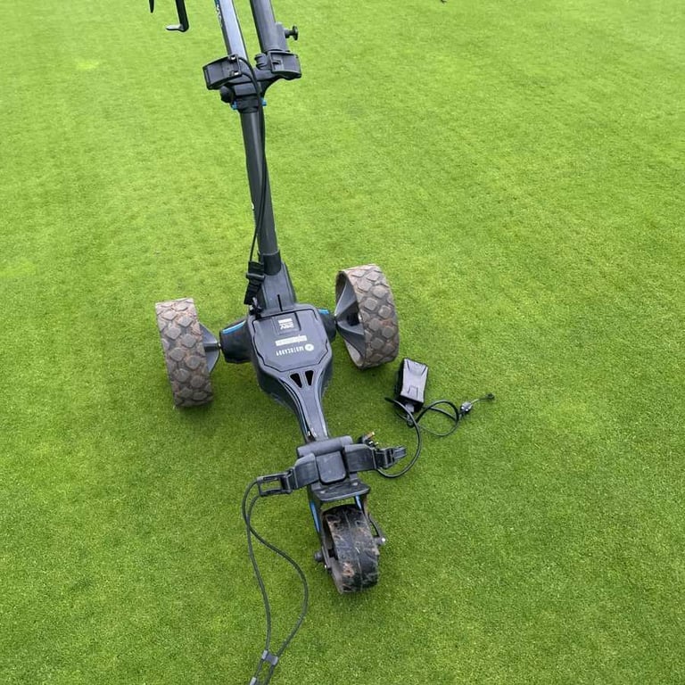 Motocaddy M5 GPS DHC 