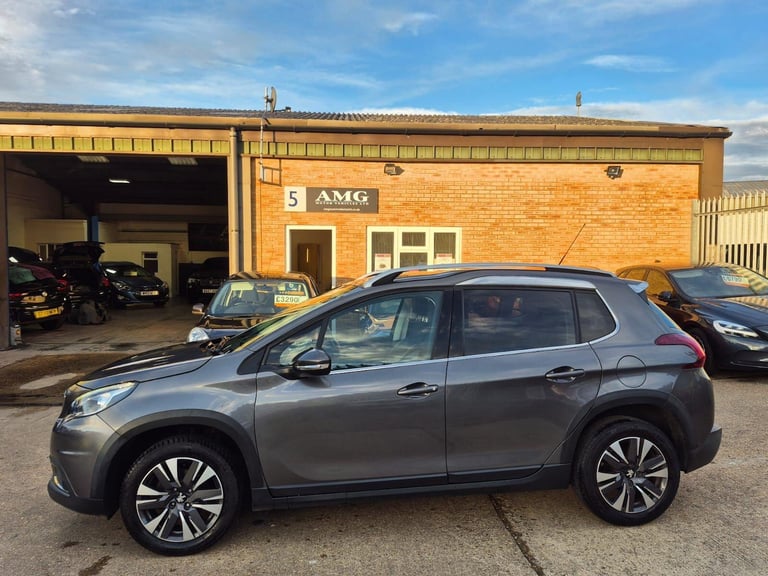 2016 Peugeot 2008 1.2 PureTech Allure Euro 6 5dr HATCHBACK Petrol Manual