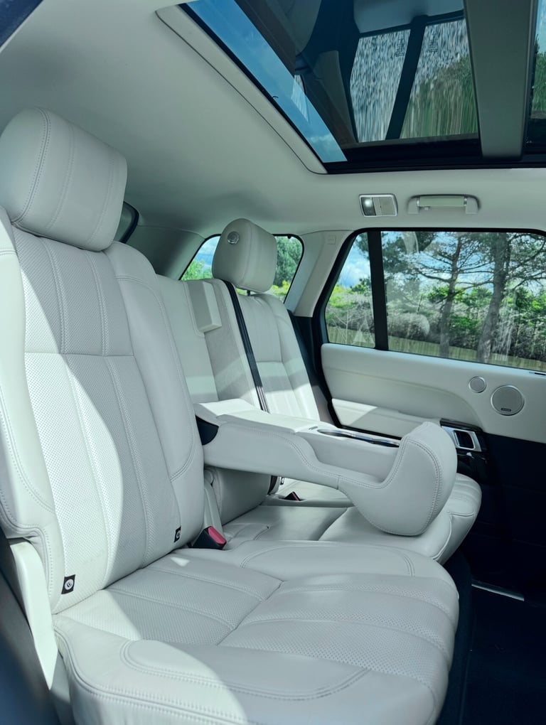LAND ROVER RANGE ROVER 4.4 SD V8 Vogue 2015