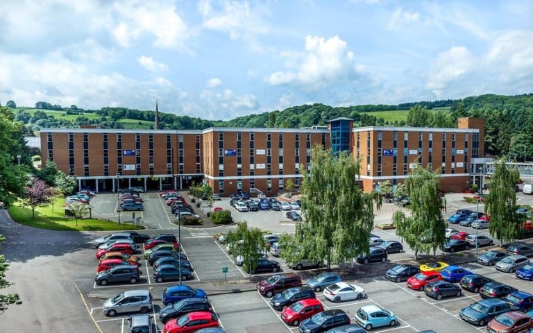 Light Industrial units to rent in Gloucester