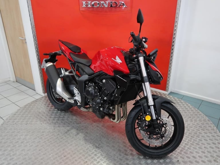 Brand new 2025 Honda CB1000 Hornet