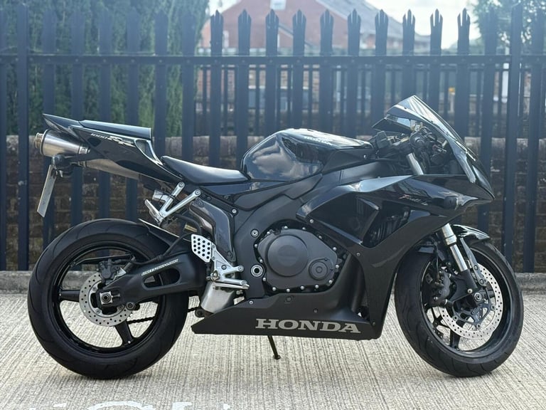 2006 Honda CBR CBR1000RR-6 + 22K + CLEAN  Petrol Manual
