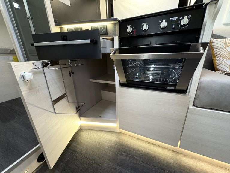 2022 Chausson Titanium Premium 72 Automatic Diesel Automatic