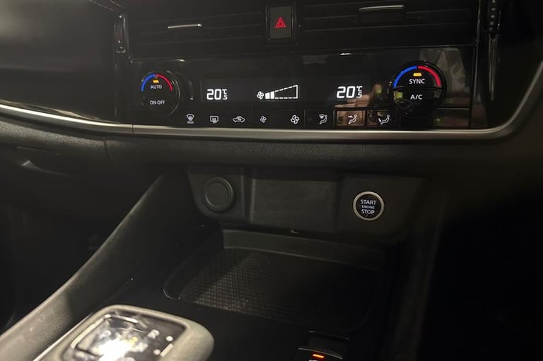 2023 Nissan Qashqai 1.3 DIG-T MHEV N-Connecta SUV 5dr Petrol Hybrid XTRON Euro 6 (s/s) (158 ps) S...