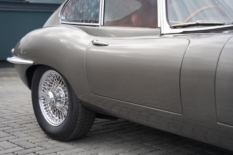 1963 Jaguar E-Type Series 1 3.8 Fixed Head Coupe