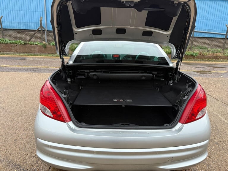  Peugeot 207 CC 1.6 VTi GT Tiptronic Euro 5 2dr Petrol Automatic