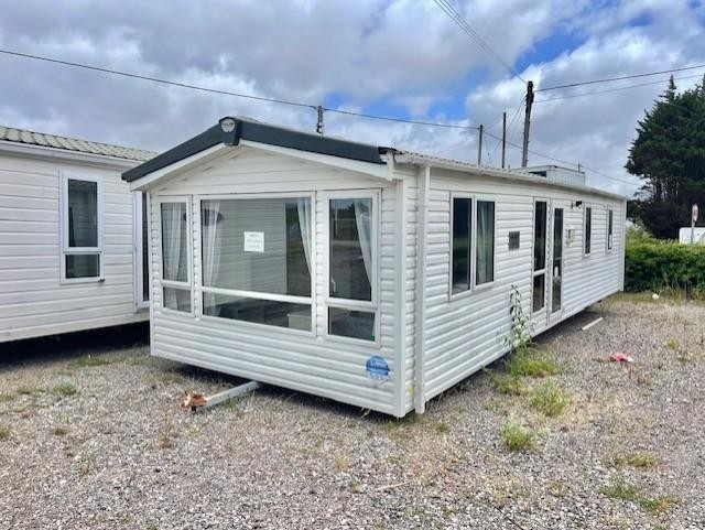 image for 2014 ATLAS RUBY 35X12X2 OFF SITE SALE DOUBLE GLAZED CENTRAL HEATED FOR SALE