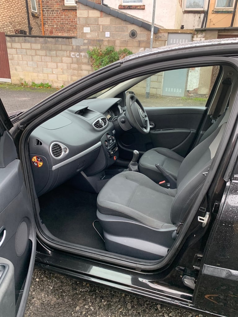 Renault, CLIO, Hatchback, 2009, Manual, 1149 (cc), 5 doors