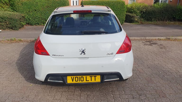PEUGEOT 308 GTI