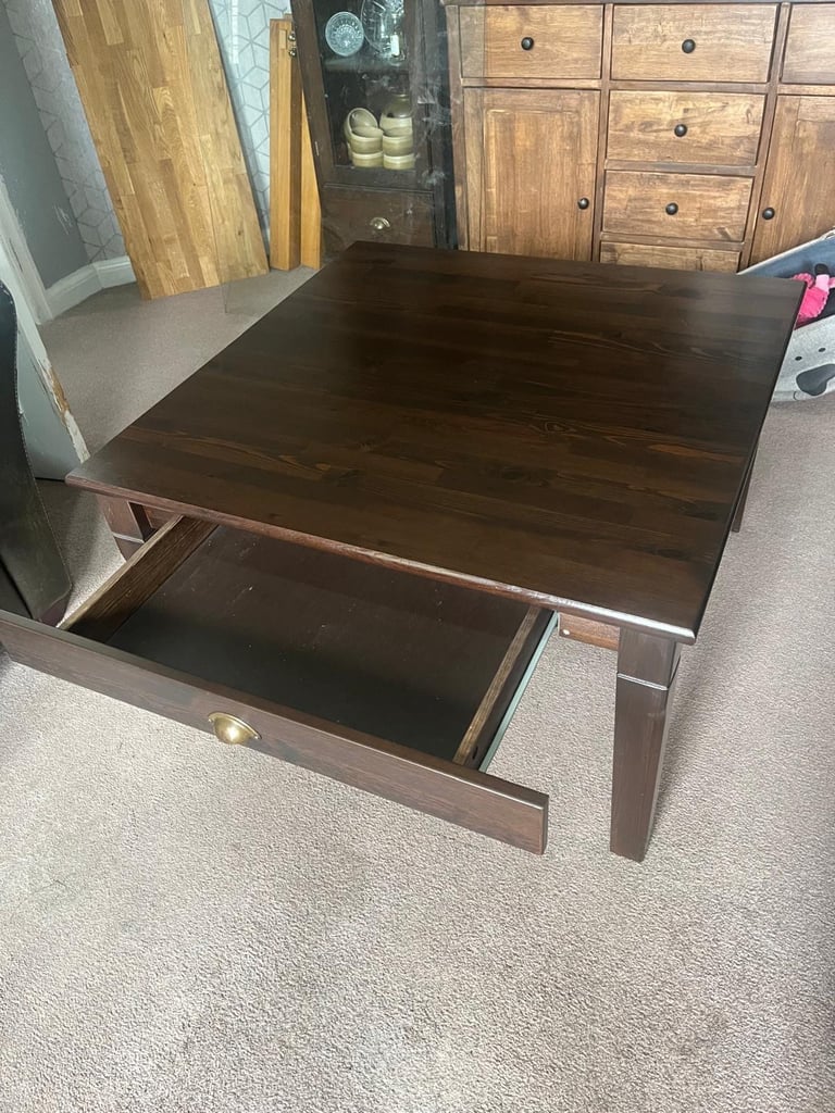 Coffee Table with Drawers 