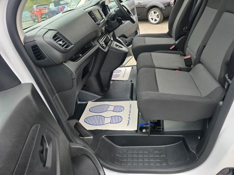 2023 Citroen Dispatch E 1000 75 kWh Enterprise M in white, 12,000 miles, full service history, 1 ...