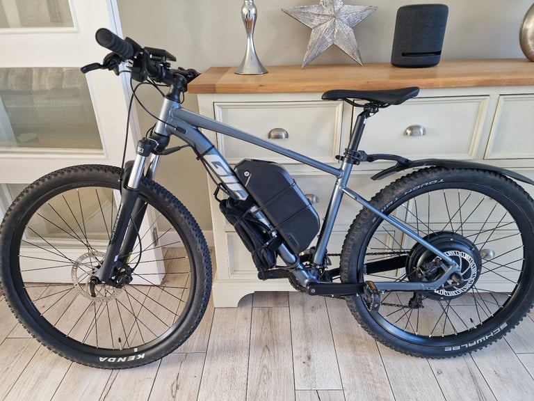 Giant electric bike