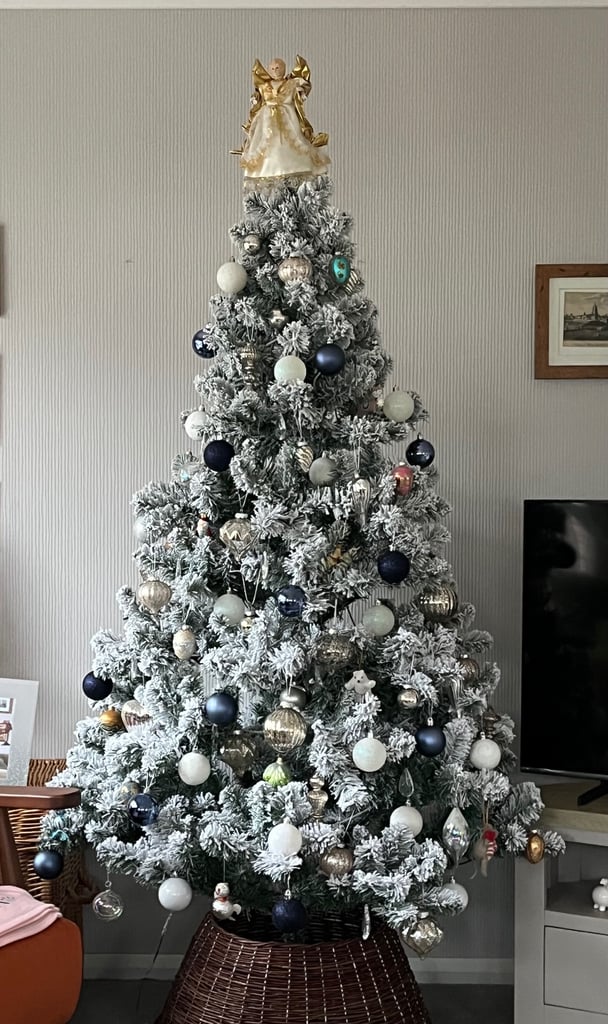 6ft pre-lit snow covered Christmas tree