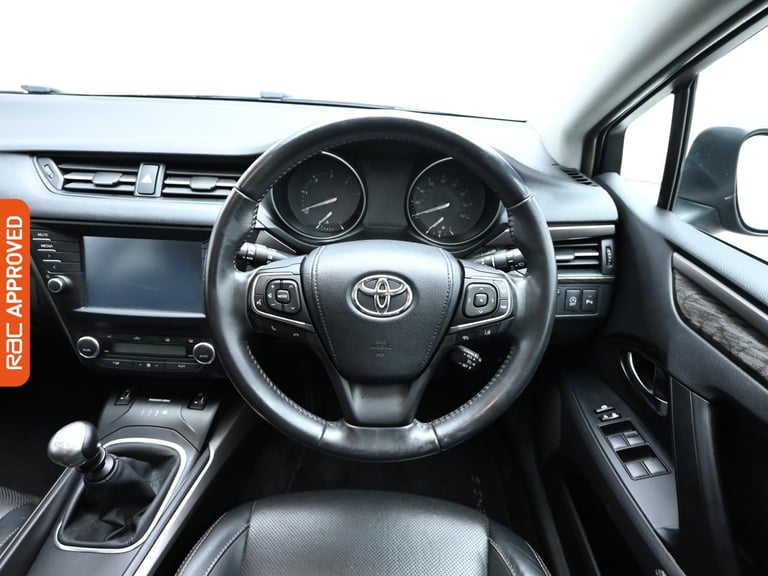 2017 Toyota Avensis 2.0D Excel 5dr ESTATE DIESEL Manual