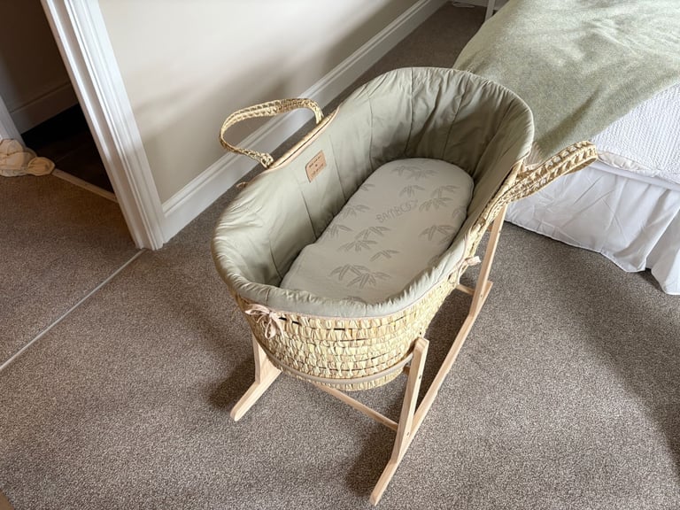 image for Moses Basket & Rocking Stand