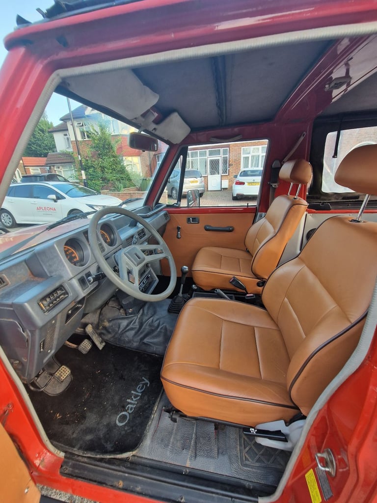 Left Hand Drive Mitsubishi Shogun/Pajero