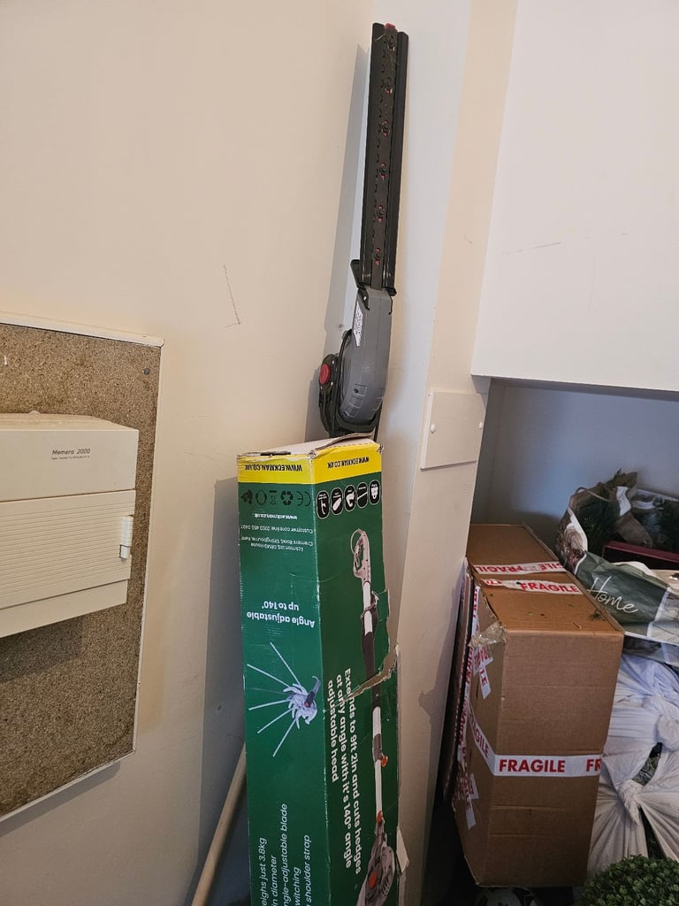 image for Eckman hedge tree trimmer