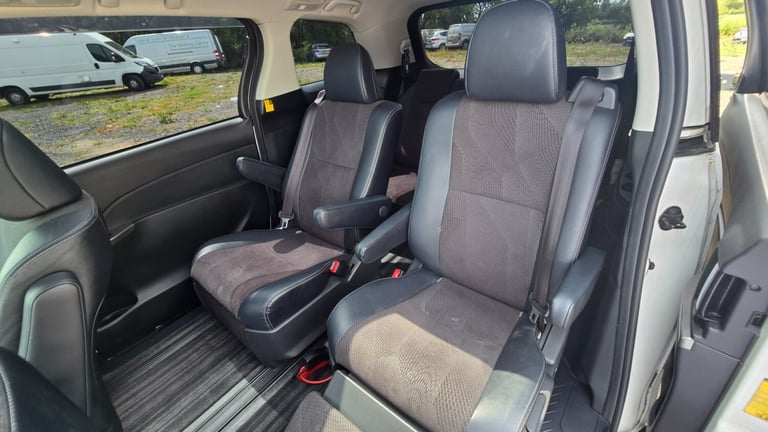 Fresh JDM Import Toyota Estima Aeras G Edition 2.4 Auto 7 Seater MPV Ulez Free