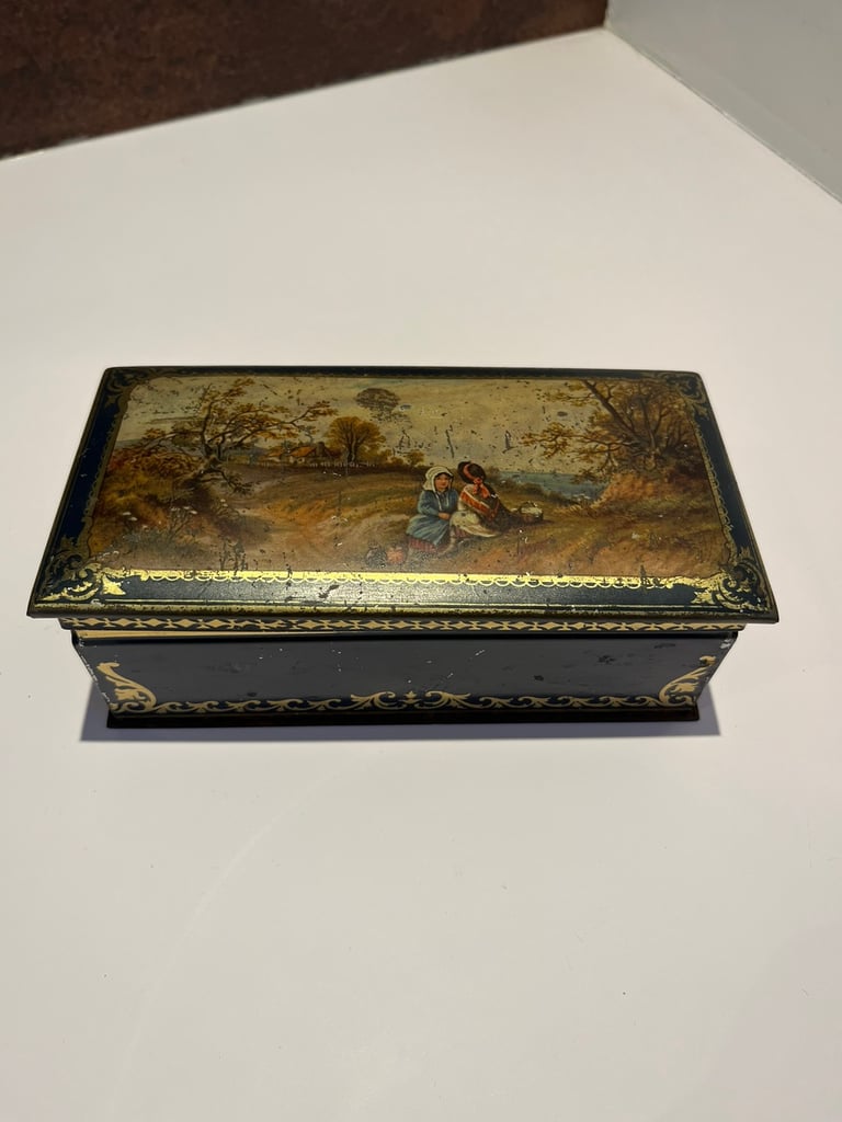 image for Mcvitie & price Edinburgh biscuit tin