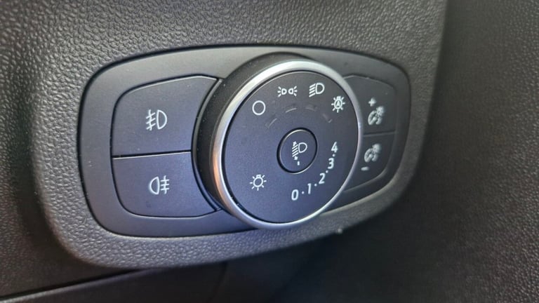 2019 Ford Fiesta 1.0T EcoBoost GPF Zetec Hatchback 5dr Petrol Manual Euro 6 (s/s) (100 ps) Hatchb...