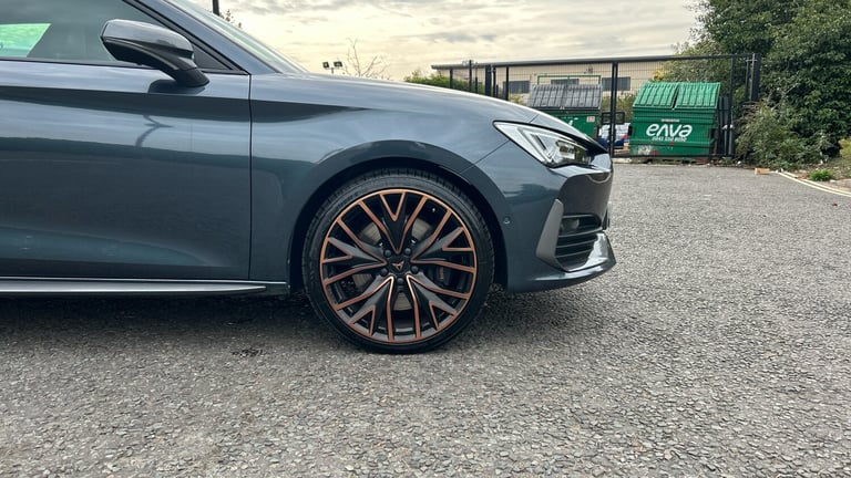 2024 Cupra Leon 1.4 eHybrid VZ2 Design Edition 5dr DSG HATCHBACK PETROL/ELECTRIC Automatic