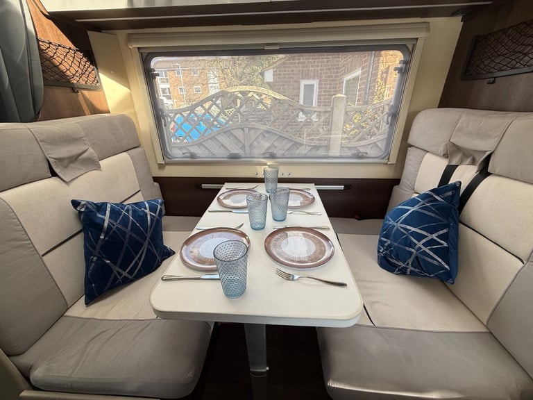 Ford, ROLLER TEAM ZEFIRO 675, 2018, 1995 (cc)