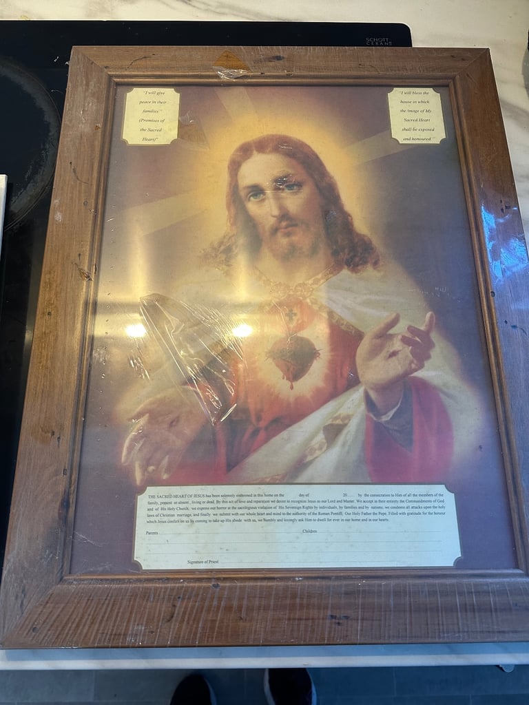 FREE Bible & Holy Picture 
