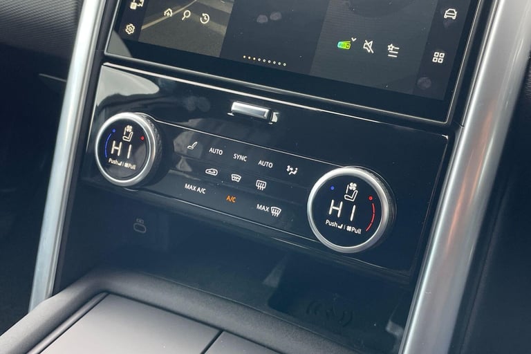 2025 Land Rover Discovery 3.0 D350 MHEV Dynamic HSE SUV 5dr Diesel Auto 4WD Euro 6 (s/s) (350 ps)...