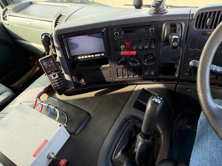 2017 SCANIA P320 20,000 LITRE FUEL TANKER 