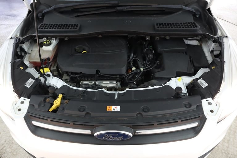 2016 Ford Kuga 1.5 EcoBoost 182 Zetec 5dr Auto HATCHBACK PETROL Automatic