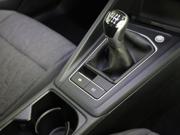 2024 Volkswagen Golf 1.5 TSI Life 5dr HATCHBACK PETROL Manual