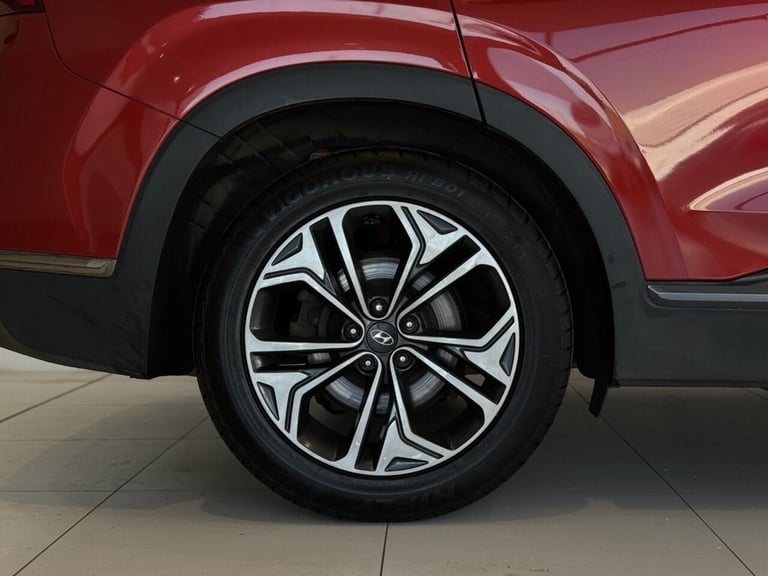 2019 Hyundai Santa Fe 2.2 CRDi Premium SE SUV 5dr Diesel Auto 4WD Euro 6 (s/s) 7 Seat (200 ps) ES...