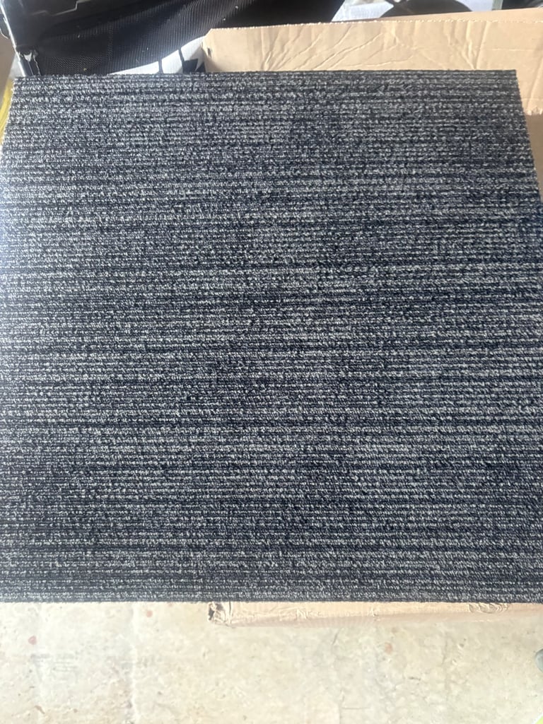 Carpet tiles 