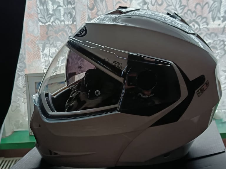 Cabert motorcycle helmet