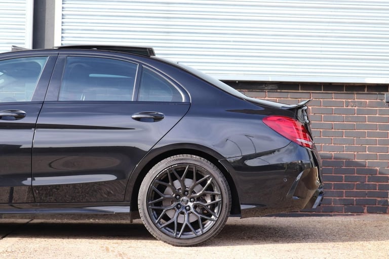 Mercedes Benz C Class 3.0 C43 V6 AMG (Premium Plus) G-Tronic+ 4MATIC