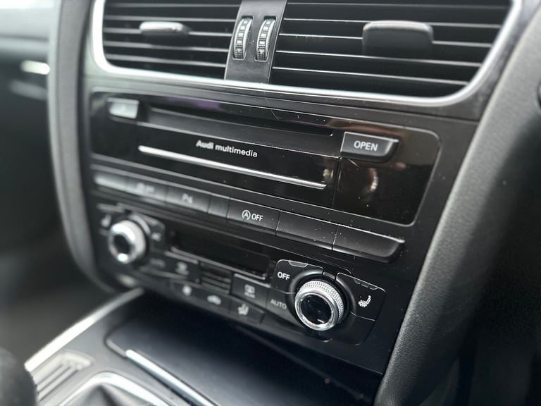 Audi A4 Saloon 