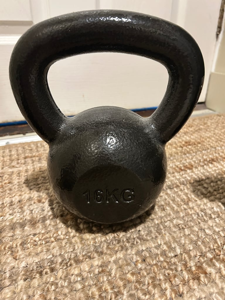 2x10kg + 1x16kg cast iron kettlebells