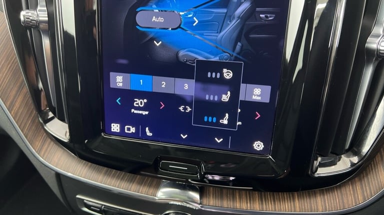 2022 Volvo XC60 Ultimate, B5 AWD mild hybrid, Petrol, Dark Estate Petrol Automatic