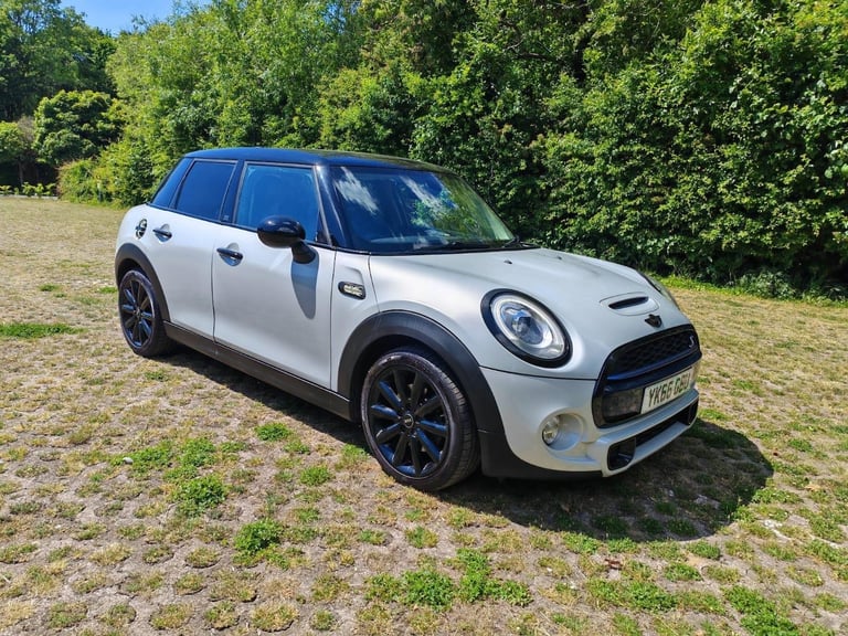 2016 MINI Hatch 2.0 Cooper S Auto Euro 6 (s/s) 5dr HATCHBACK Petrol Automatic