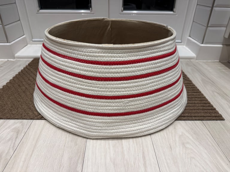 image for Christmas tree skirt 