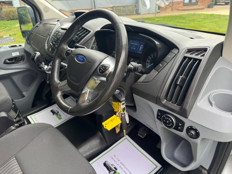 FORD TRANSIT 2.2 TDCi 460 HDT Trend 2016